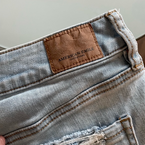 MULTICOLOR PATCH RIPPED JEANS - Picture 5 of 9